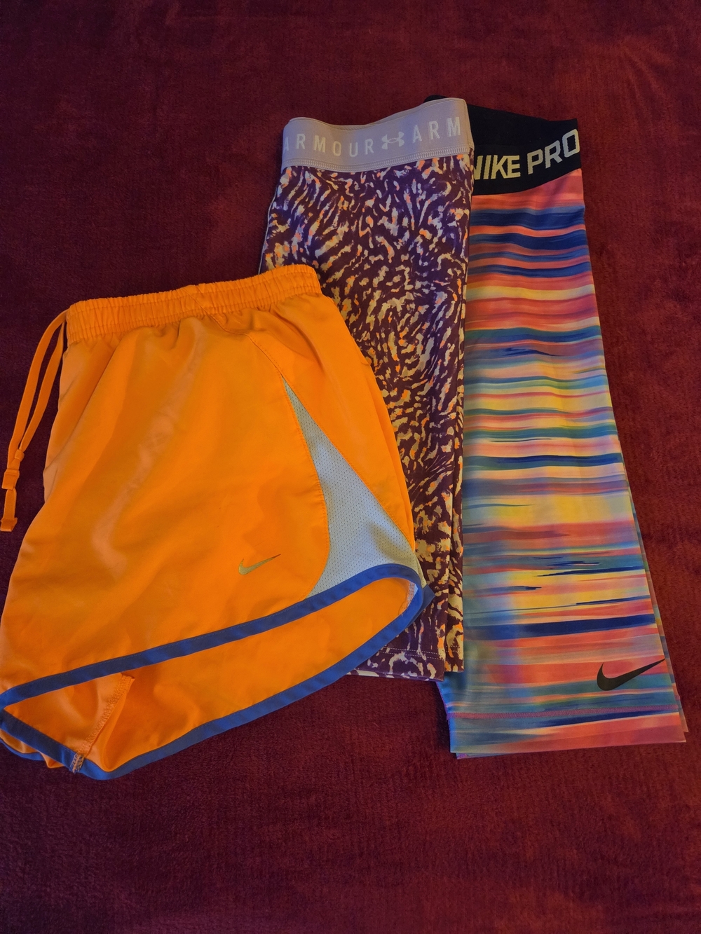 Bundle!! Nike Pro, Under Armour 3 peice
